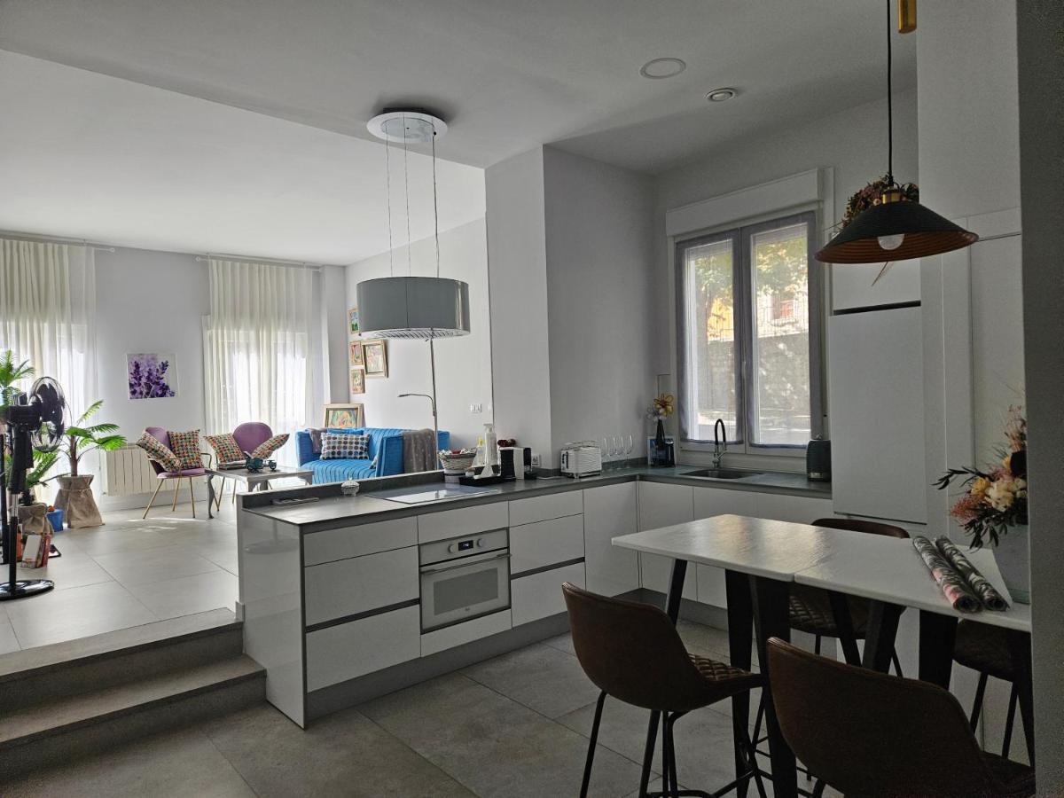 Loft17 Apartment Burgos Ngoại thất bức ảnh
